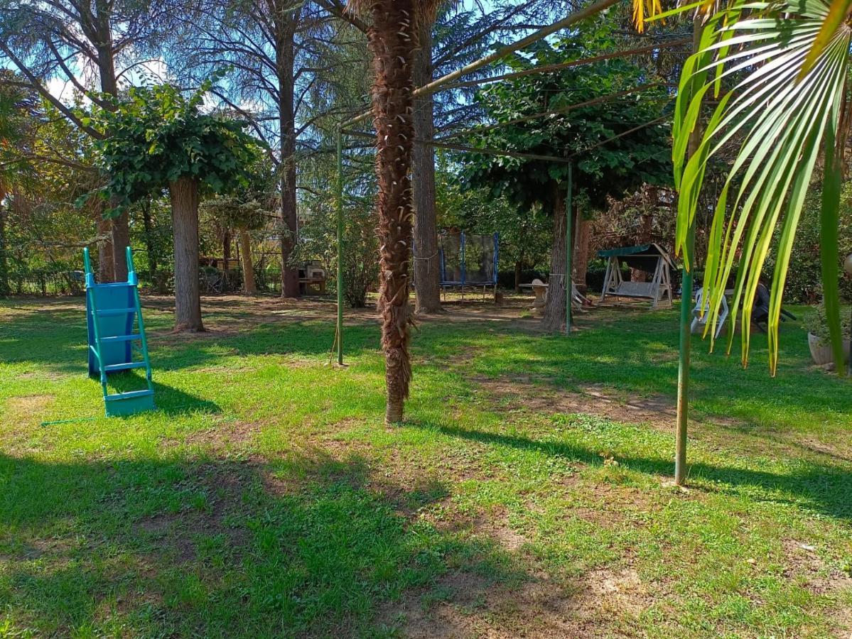 Intero appartamento doppi bagni sei posti letto Viverone Esterno foto